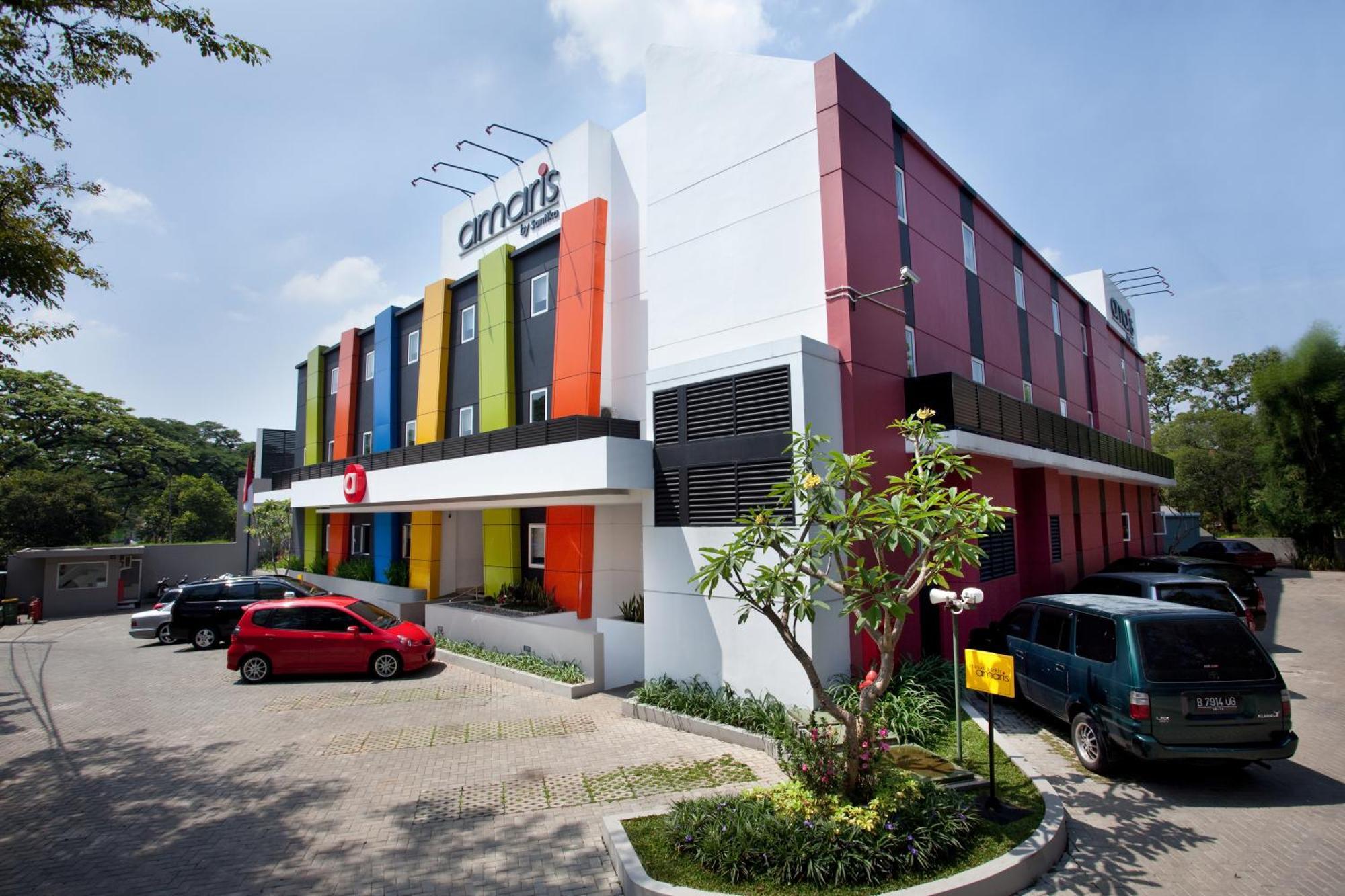 Amaris Hotel Cimanuk Bandung Exterior photo